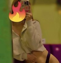 I’m lady name Aliza - escort in Muscat Photo 7 of 14