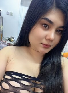 I'm Lucy Chubby girl (not do anal) - escort in Muscat Photo 12 of 20