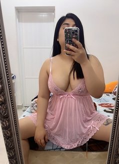 I'm Lucy Chubby girl (not do anal) - escort in Muscat Photo 13 of 20