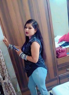 I m married paid couple not couple2coupl - escort in Chandigarh Photo 3 of 5