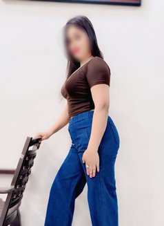 I m Meera here - escort in Mumbai Photo 2 of 6