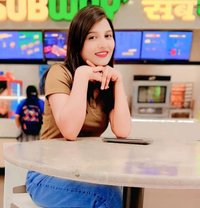 I m Meera here - escort in Mumbai