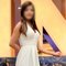 real meet and cam - escort in Mumbai Photo 3 of 5