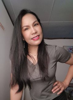 I'm Nadia - masseuse in Bangkok Photo 7 of 8