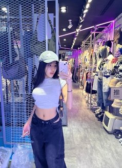 Mistika just arrived! - escort in Taipei Photo 9 of 12