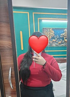 I'm maira - escort in Noida Photo 3 of 4