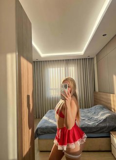 تيتااااااا new here - escort in Khobar Photo 2 of 6