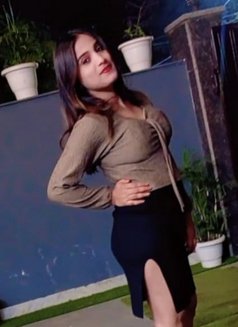 I'm Pihu, Independent Model (Call Girl) - escort in Gurgaon Photo 9 of 11