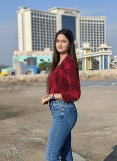 I'm Priya Independent - escort in Hyderabad Photo 6 of 8