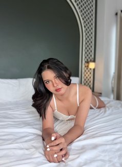 Renee' New In Riyadh Both Big Hard 69 - Transsexual escort in Riyadh Photo 5 of 5