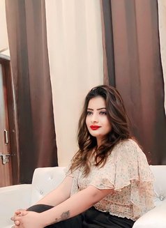 I'M-Roshni+91855,6898,244-Escort Service - puta in Chandigarh Photo 1 of 3