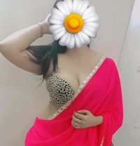 I'm Samrin (Out Call) Cam & Real Meet - escort in New Delhi Photo 1 of 8