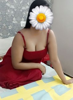 I'm Samrin (Out Call) Cam & Real Meet - escort in New Delhi Photo 7 of 8