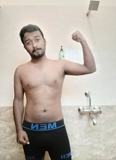 I'm Santhu - Acompañantes masculino in Bangalore Photo 3 of 3