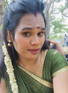 I'm Shivaniyoung shemale age-21 Chennai. - Transsexual escort in Chennai Photo 2 of 7