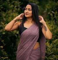 I’m tanisha - escort in Hyderabad Photo 2 of 4