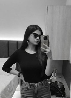 I'M TANNU ,Real Meet & webCam (cam show) - puta in Kochi Photo 7 of 7