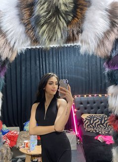 I’M TEENEGER GOOD SUCKING DICK - Acompañantes transexual in Bali Photo 13 of 13