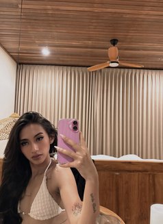 IāM TEENEGER THE GOODSUCKER𫦠- AcompaƱantes transexual in Bali Photo 2 of 17