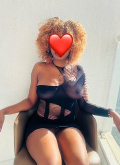 I'm Tracy@ just arrived in city ready to - puta in Kampala Photo 5 of 6