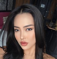 I’m women with 2 GLORY HOLE n SQUIRT - puta in Jakarta Photo 23 of 24