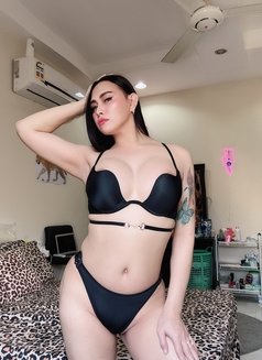 I’M YOUR DREAM LADYBOY RIAN LICIOUS - Transsexual escort in Muscat Photo 17 of 19