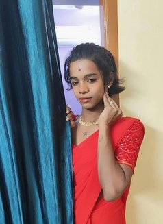 I'm zoya, young shemale age-21 Chennai. - Transsexual escort in Chennai Photo 2 of 5