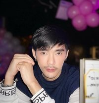 I Maxwells - Male escort in Bangkok