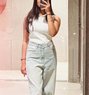 I Self Divya - puta in Mumbai Photo 4 of 6