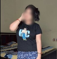I Self Khushi - escort in Noida