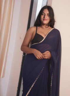 ππππππi silk - Transsexual escort in Hyderabad Photo 21 of 29