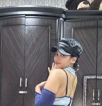 I sip your dick like coca cola im thirst - escort in Dubai