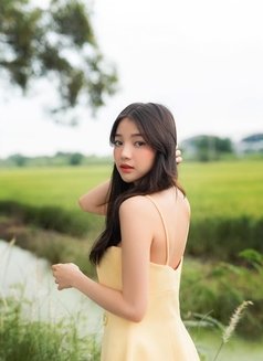 I Sophia - Transsexual escort in Bangkok Photo 1 of 3