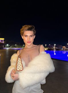 İvan - Male escort in Riyadh Photo 8 of 11