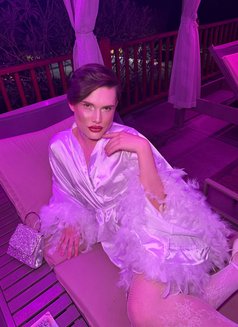 İvan - Male escort in İstanbul Photo 30 of 30