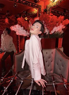 İvan - Male escort in Jeddah Photo 15 of 16