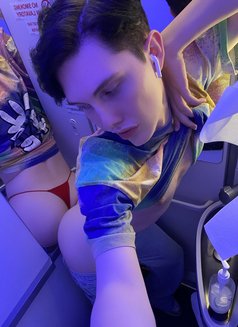 İvan - Acompañantes masculino in Riyadh Photo 8 of 13