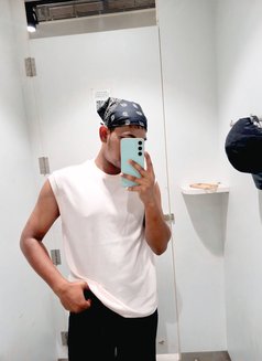 I wanna eat ur pussy - Male escort in Hyderabad Photo 3 of 6