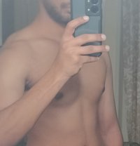 I Will Give the Please Whole Time - Acompañantes masculino in Bangalore