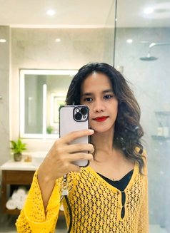Iam Chloe - Transsexual escort in Manila Photo 10 of 11