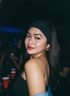 Iam Chloe - Transsexual escort in Manila Photo 1 of 10