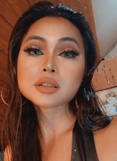 Iam Chloe - Transsexual escort in Manila Photo 2 of 10