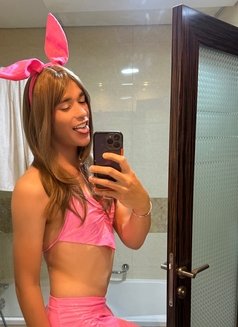 Iam Paris - Transsexual escort in Dubai Photo 10 of 10