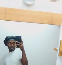 Ian - Transsexual adult performer in Nairobi