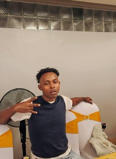 Ian - Intérprete transexual de adultos in Nairobi Photo 1 of 1