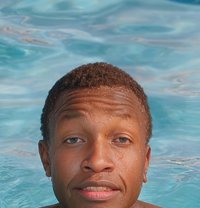 Ian - Acompañante masculino in Nakuru