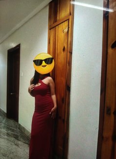Liza - adult performer in Bangalore Photo 1 of 2