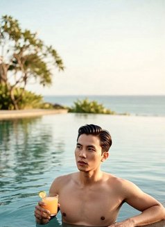 Ibnoe - Male escort in Bali Photo 8 of 11