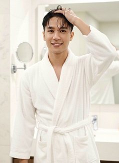 Ibnoe - Male escort in Bali Photo 10 of 11