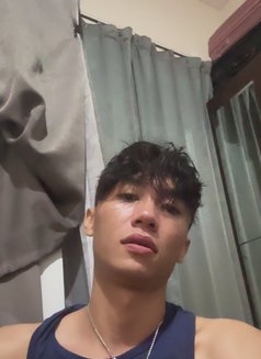 Ibnoe - Male escort in Bali Photo 11 of 11